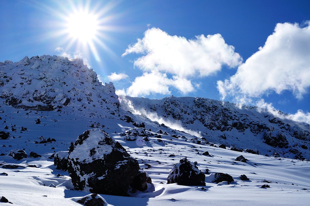 茶臼岳山頂付近にて