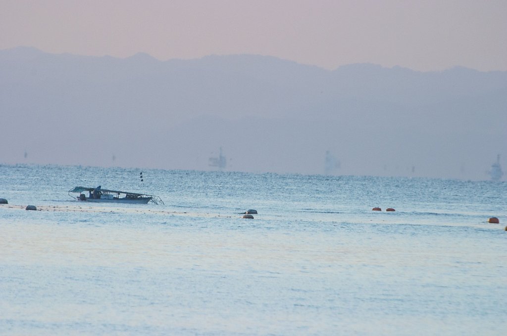 横浜の海