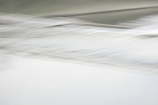 冬の川