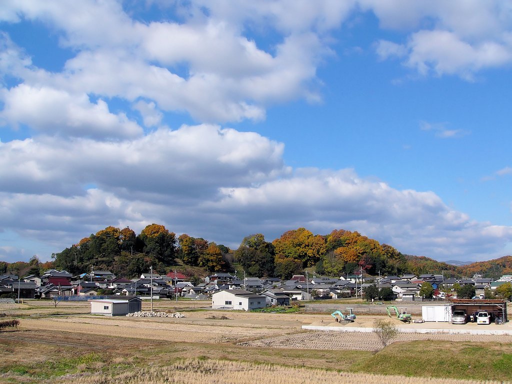 秋の造山古墳
