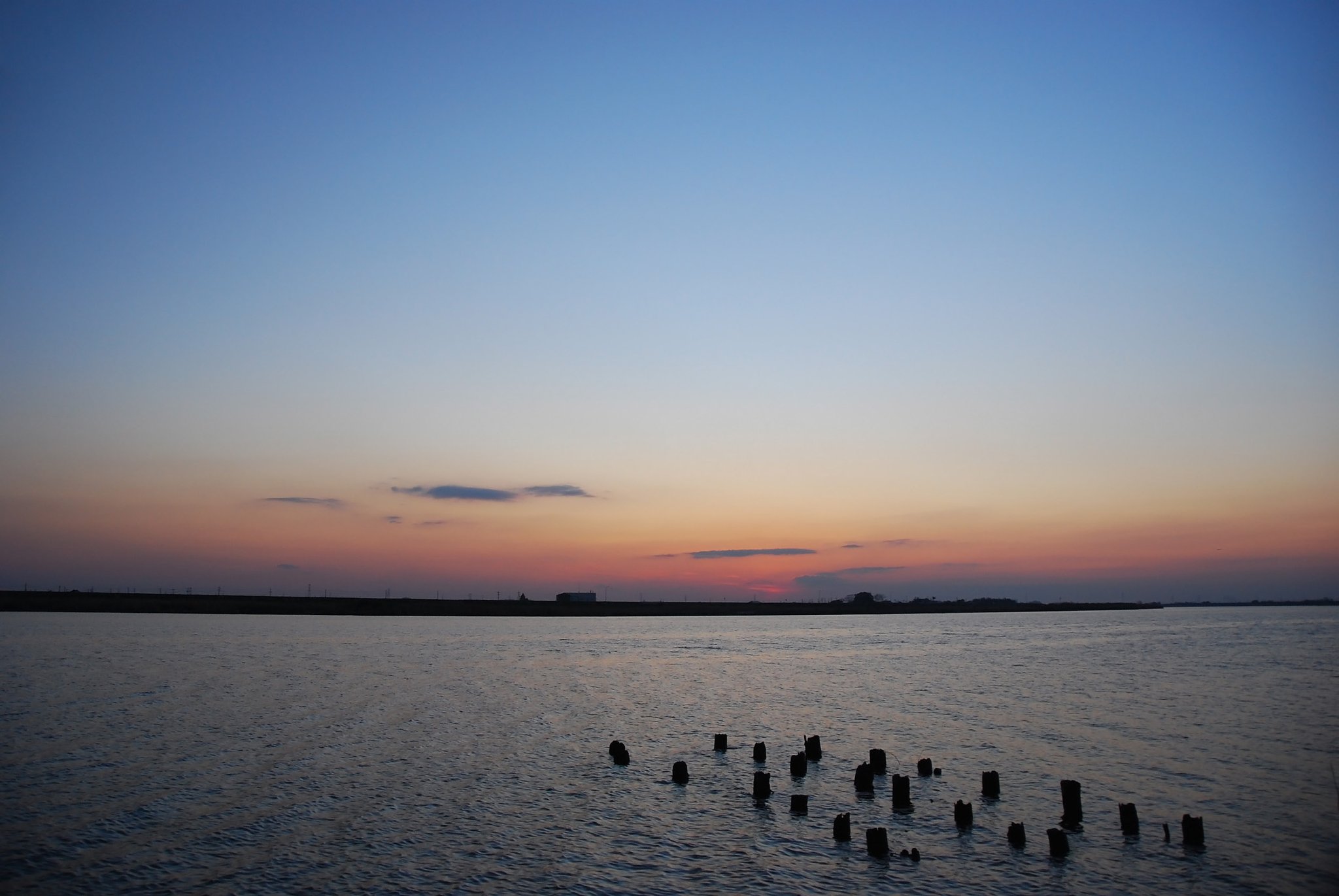 利根川べりで見た夕暮れ