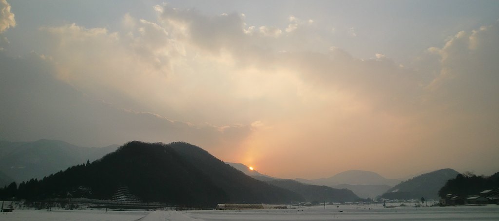 橙色の朝日の出-1