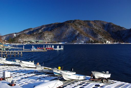 日光・中禅寺湖の冬景色