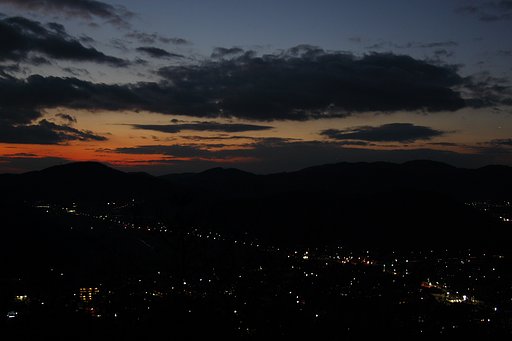 故郷の町の夜景（里シリーズ