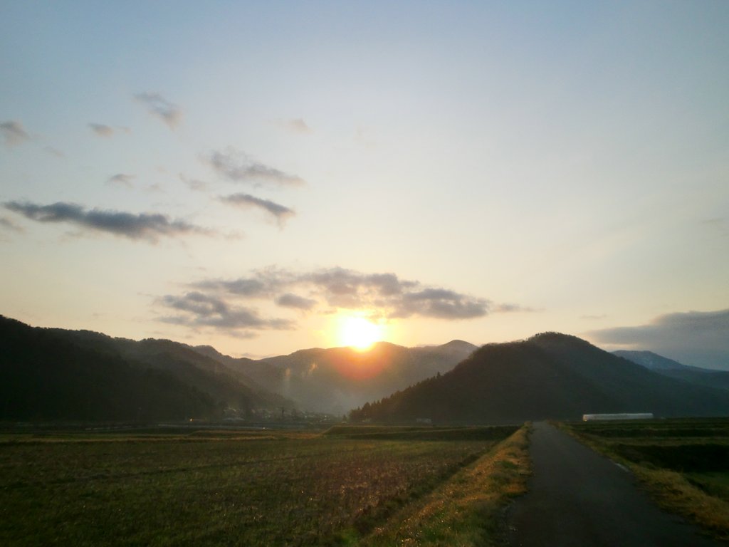 晴れの朝日の出