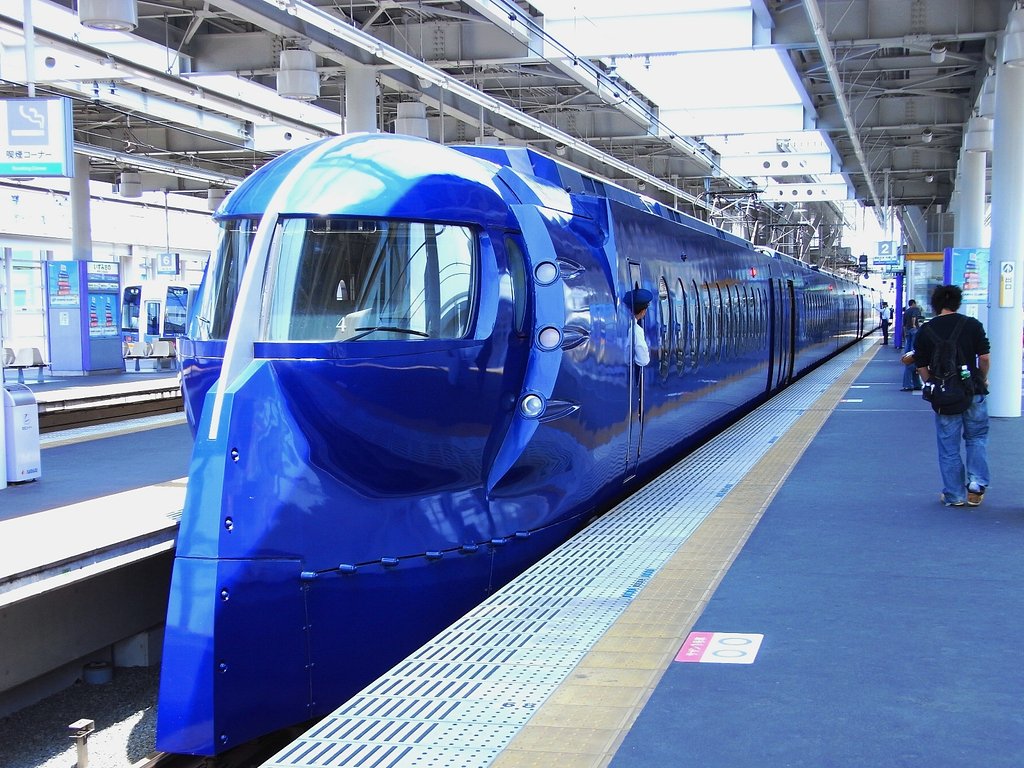 関空特急ラピート
