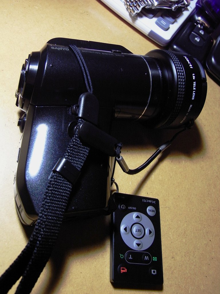 HD1000