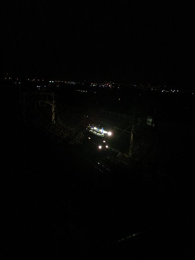 夜景と架線工事