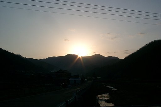 快晴の朝日の出