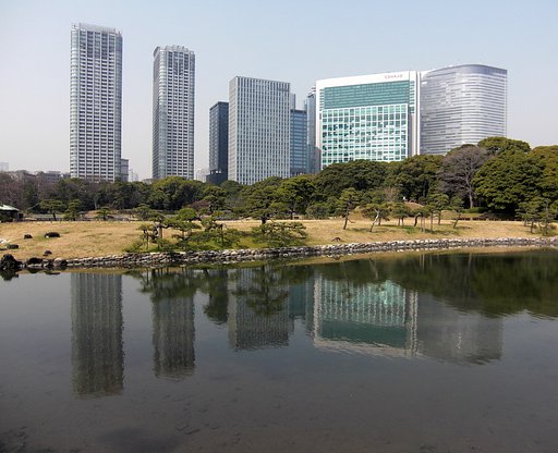 汐留の高層ビル