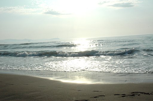 5月の海