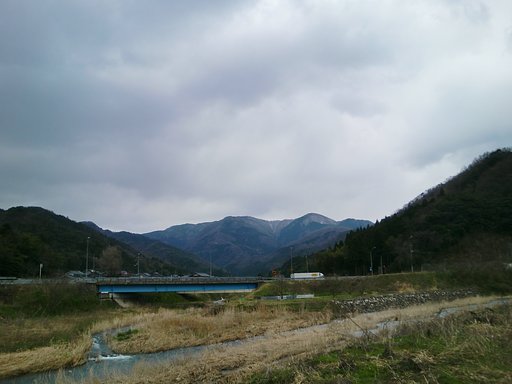 雨上がりの東の空