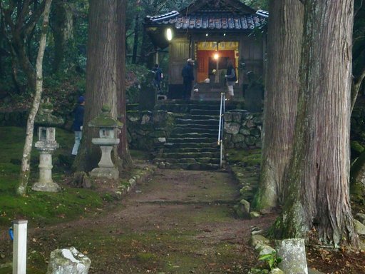 お宮の大掃除