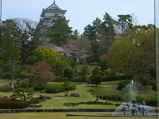 美術館ロビーから