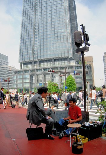 【靴】 靴 磨 き