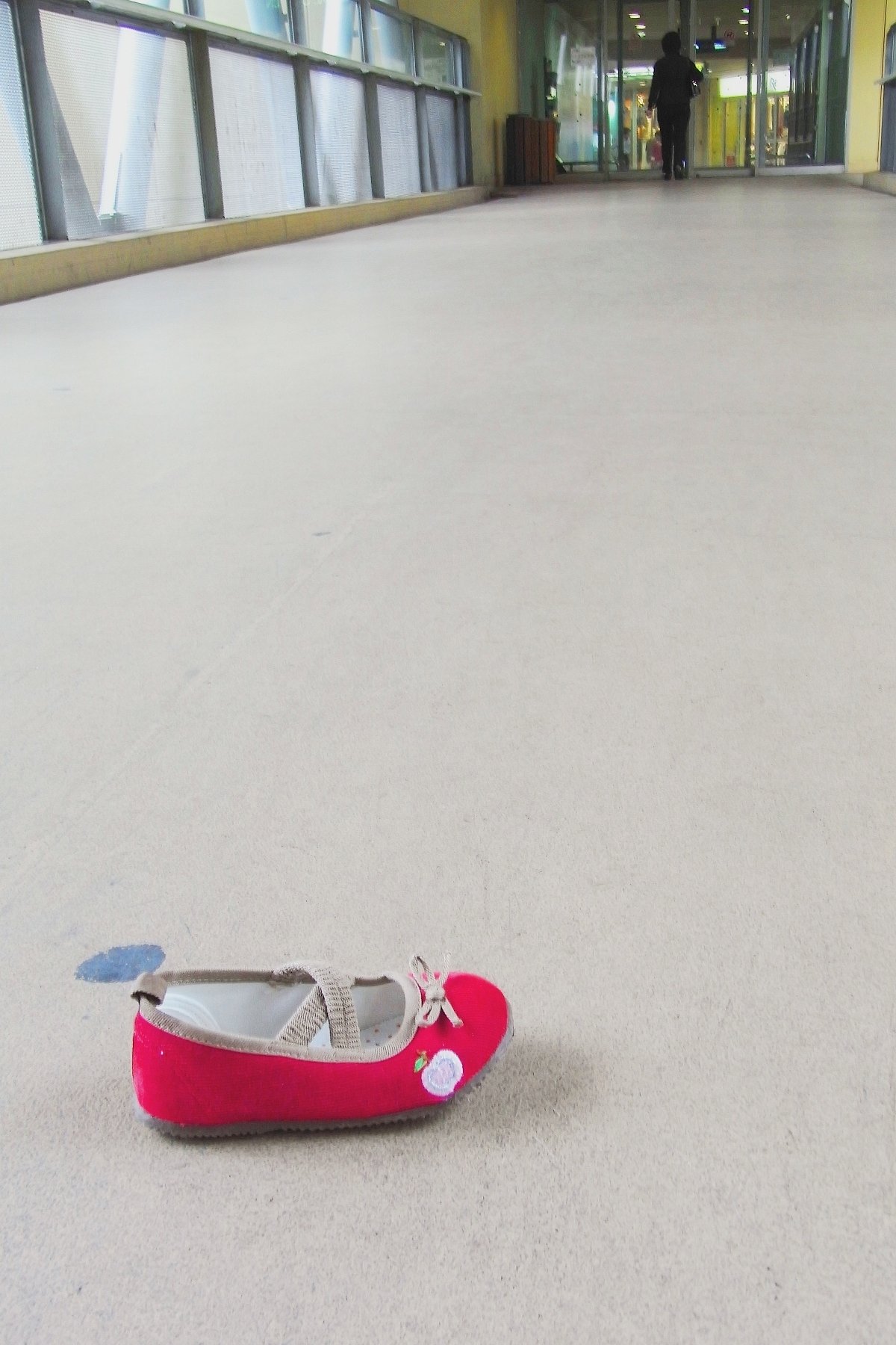 【靴】赤い靴