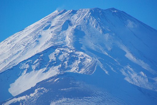 霊峰富士の頂