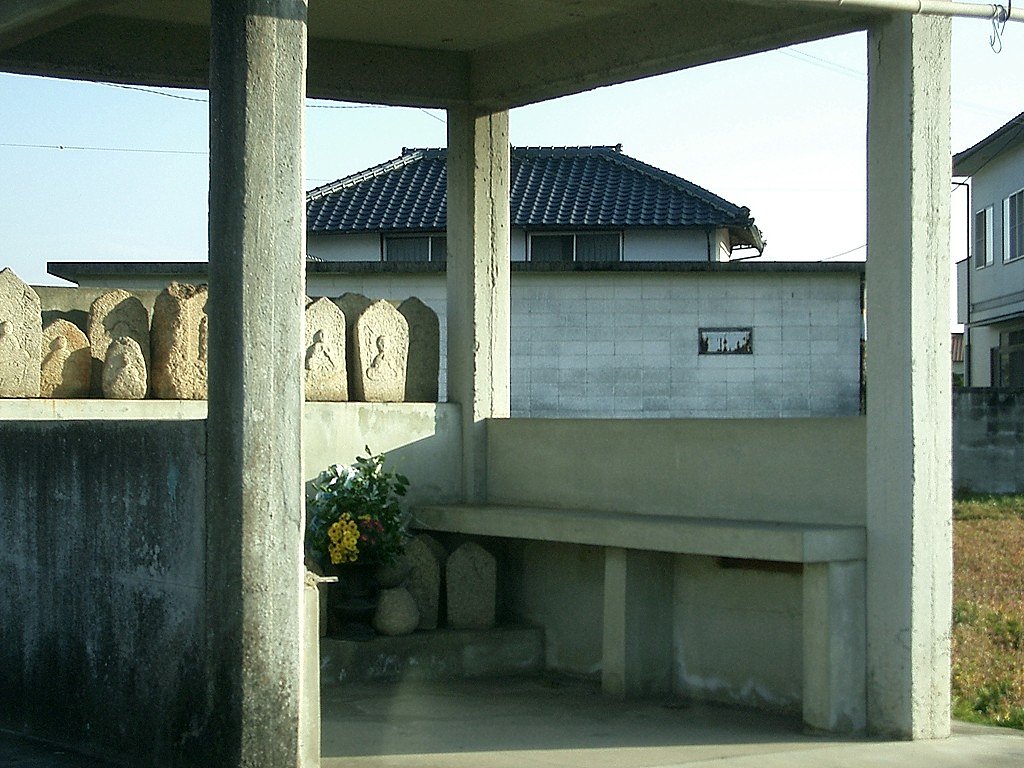 近代化地蔵堂