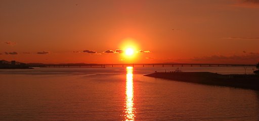関空連絡橋の夕日