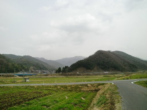 黄砂でお空が黄色く見通しも今一！