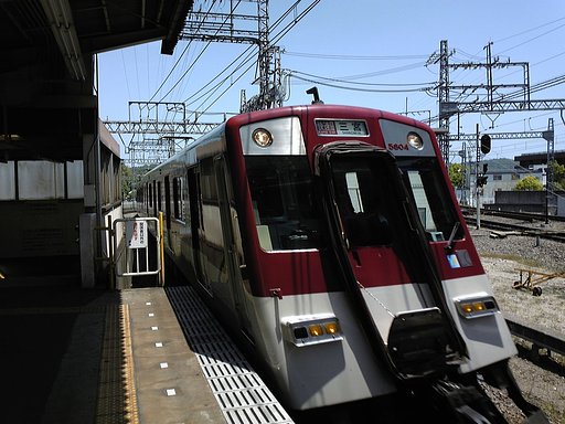 新型の列車・・・？