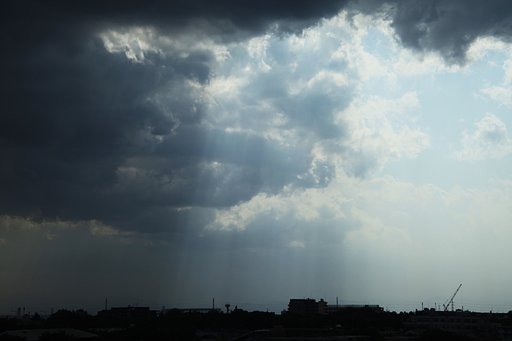 「雲と光・・」
