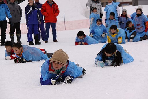 雪泳