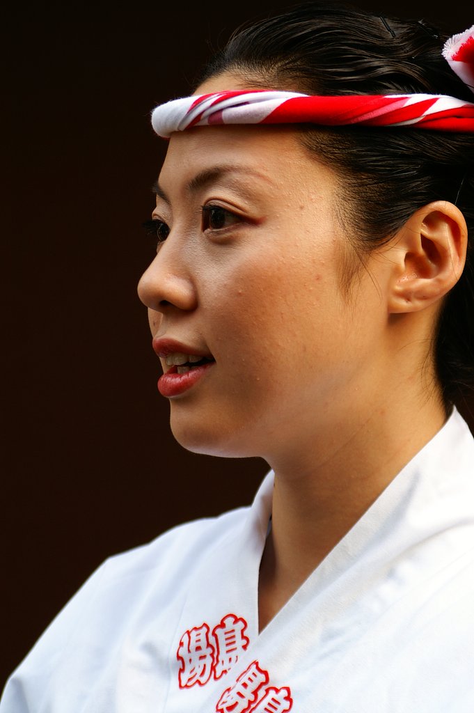祭りの女。