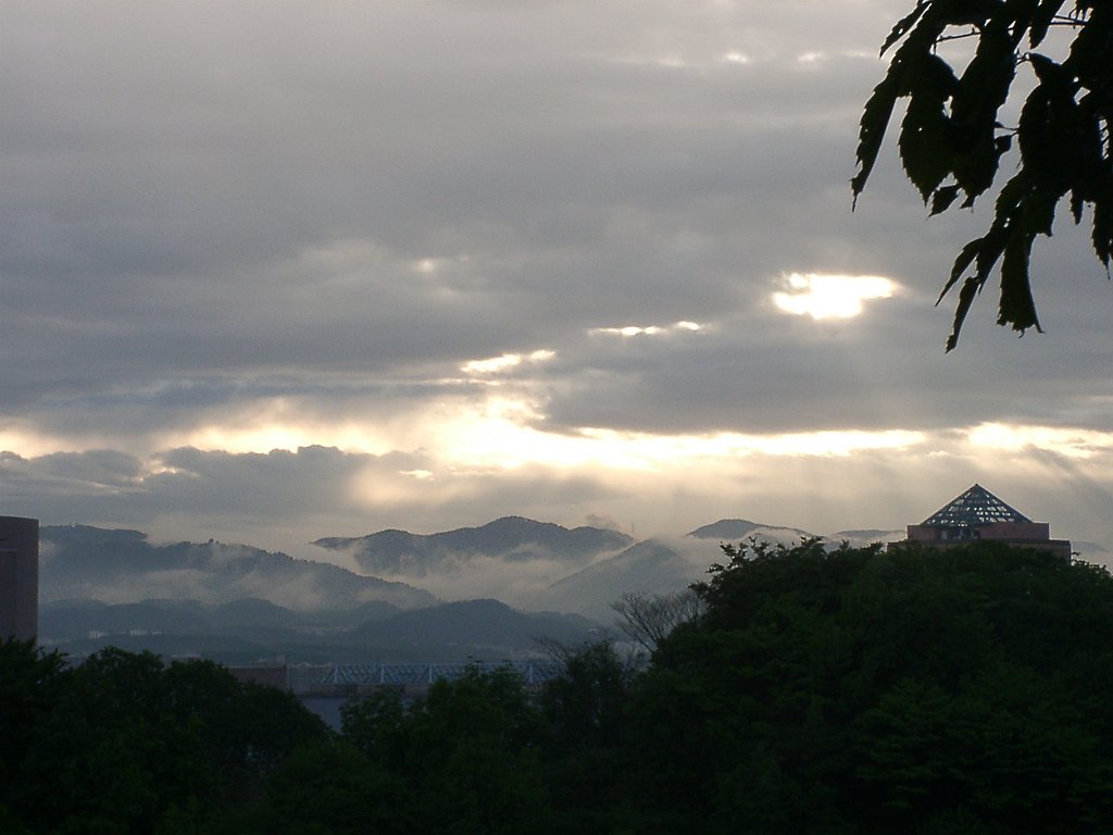 ●雨上がり後の夕景