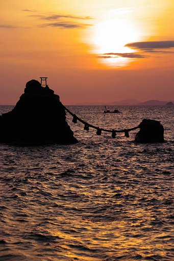 【彩】夫婦岩