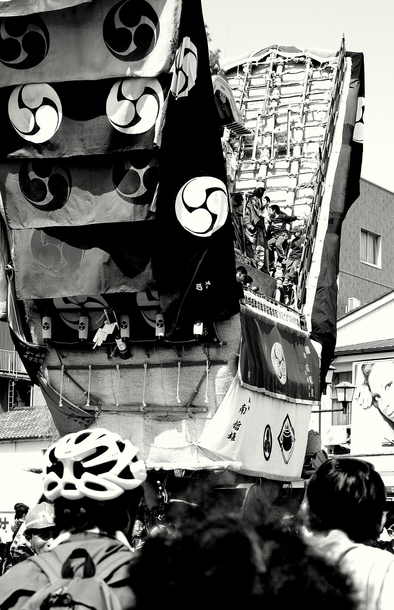 能登七尾・青柏祭り　白黒版
