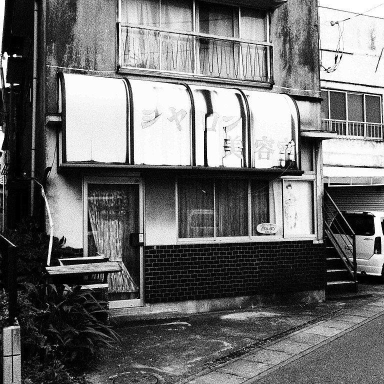 ラフモノクロームで^^;