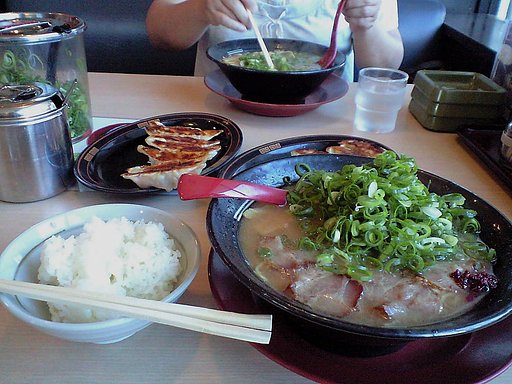 【写川柳】　らーめん横綱