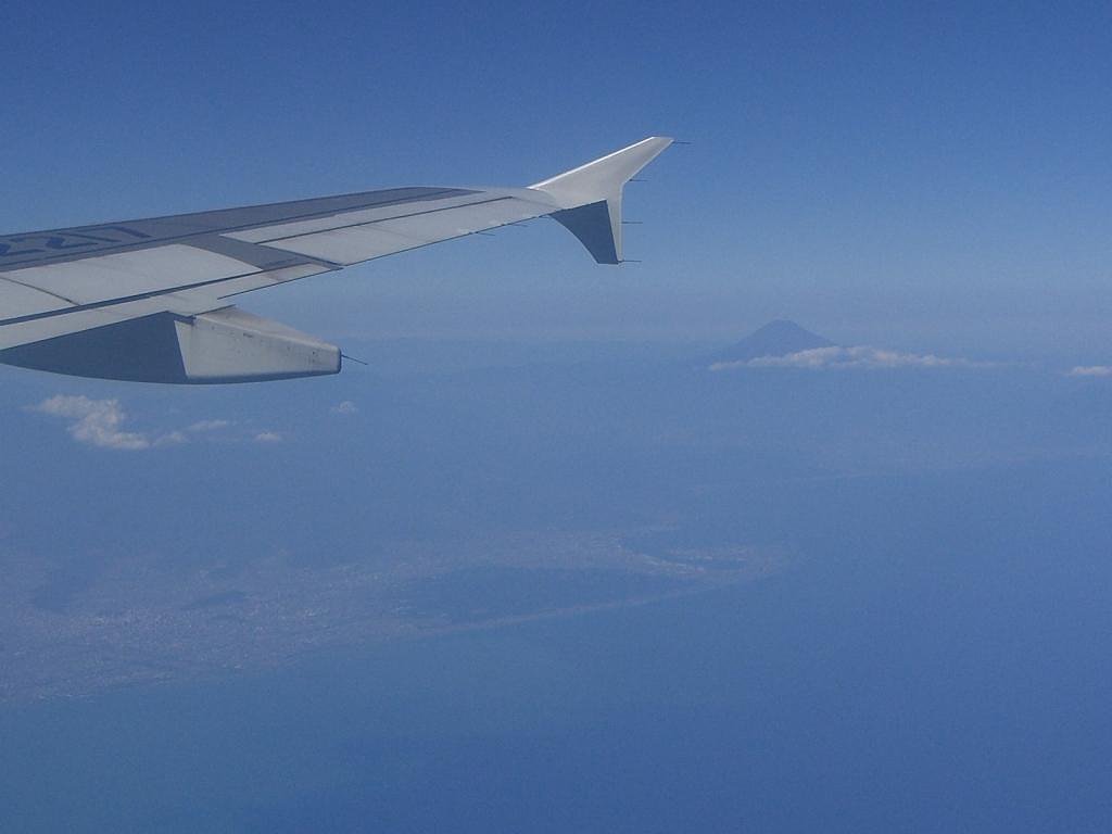 天空からの霊峰富士山