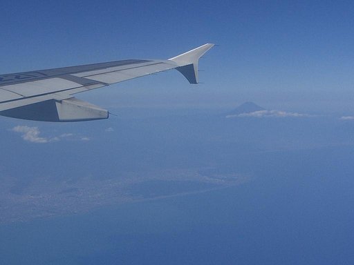 天空からの霊峰富士山