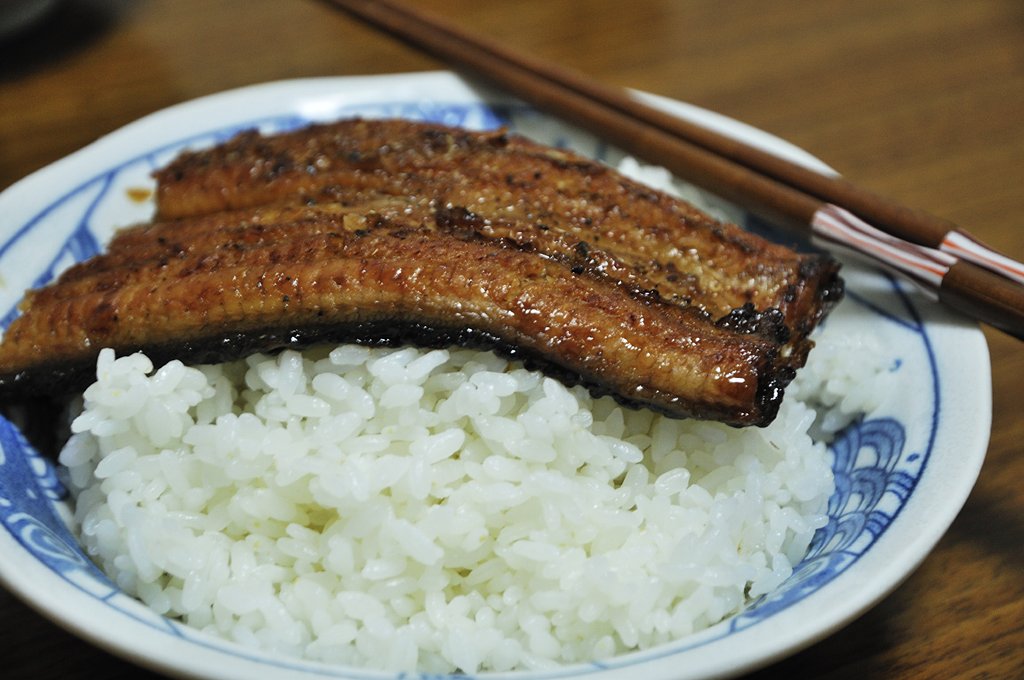 今夜はうなぎご飯