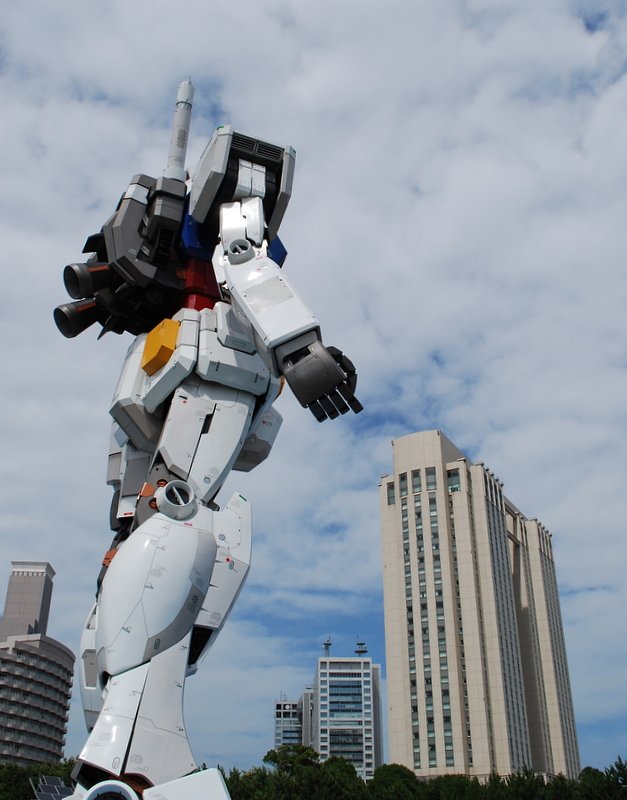実物大ガンダム立像