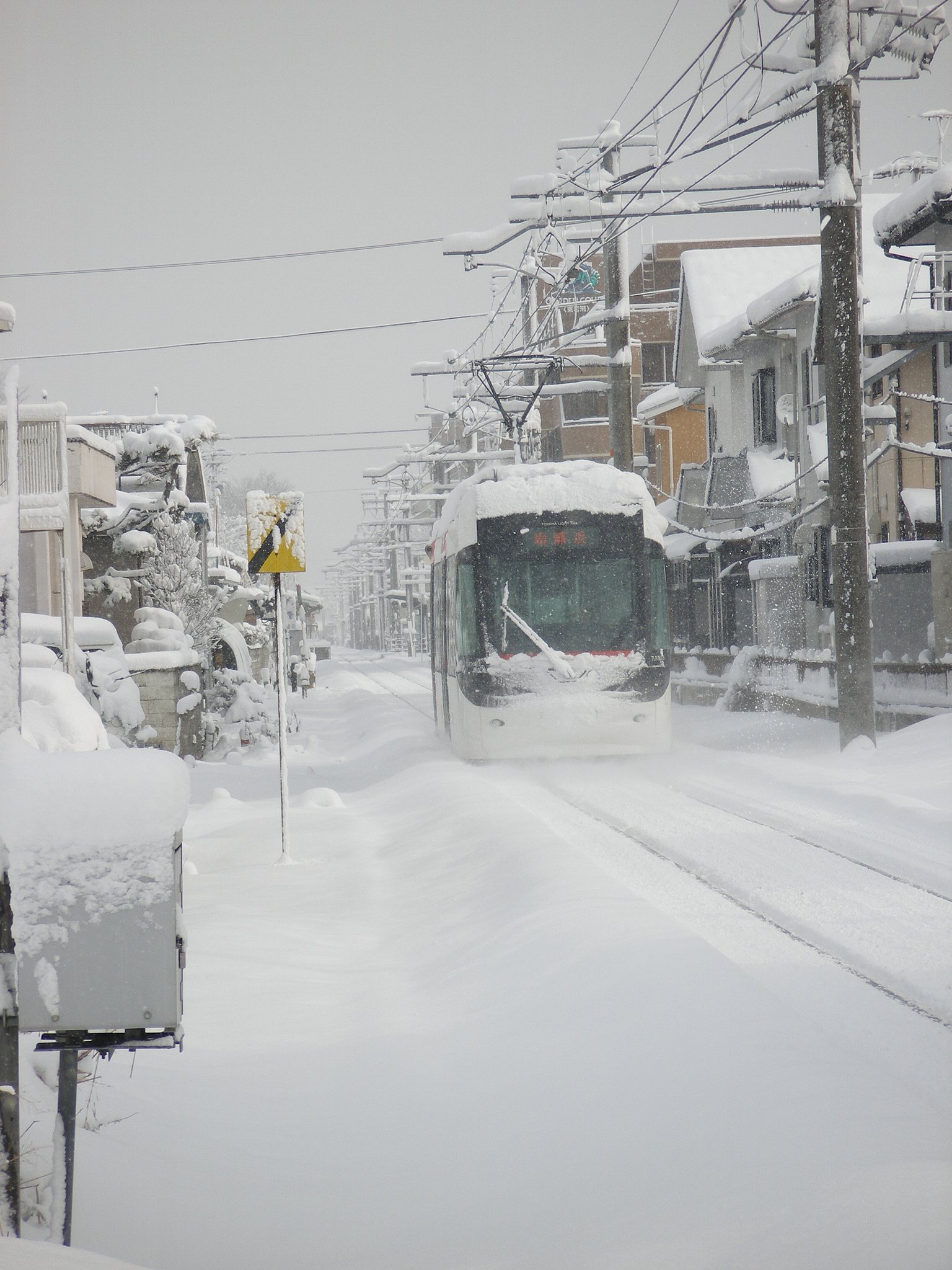 雪のライトレール