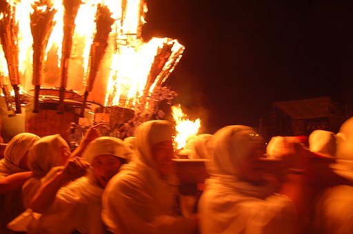 炎の祭典