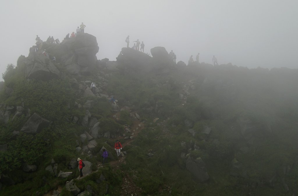 霧の山頂