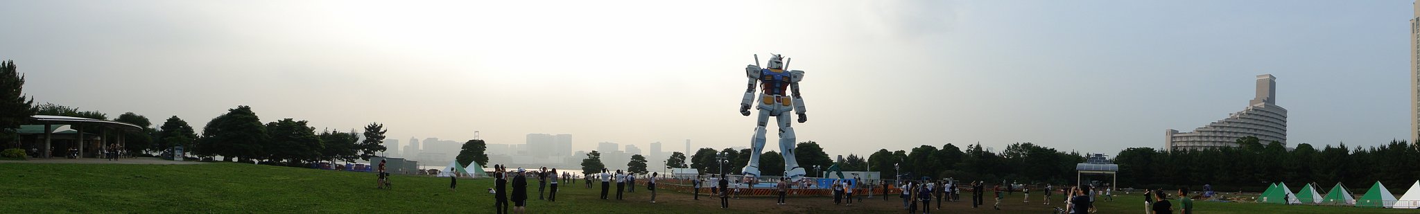潮風公園の広場