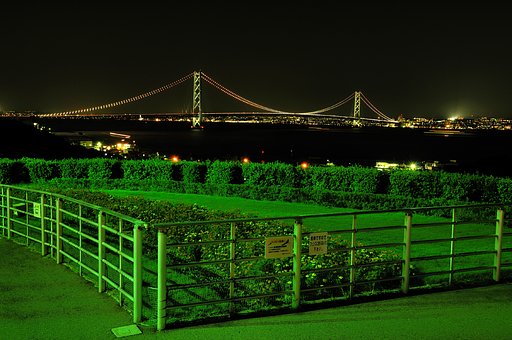 本州と淡路の架け橋（夜）
