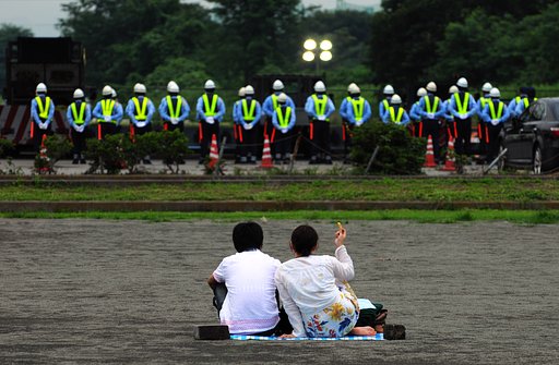 【花火大会】　警備員