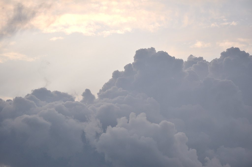 秋の雲