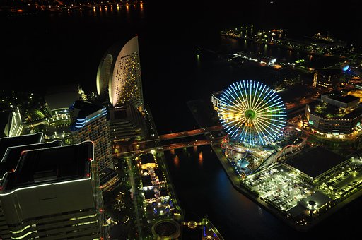 ランドマークタワーからの夜景