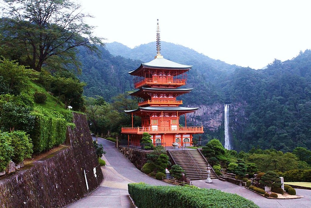 和歌山県の那智山にて