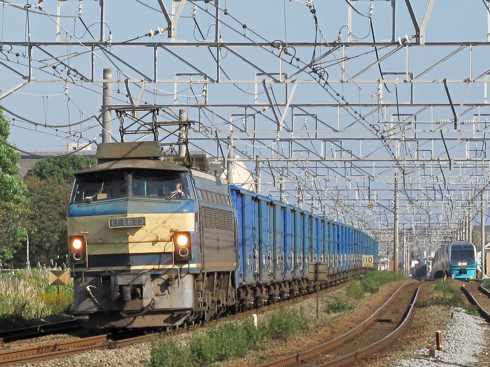 EF66-23