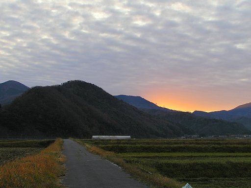 少しだけ朝焼け!