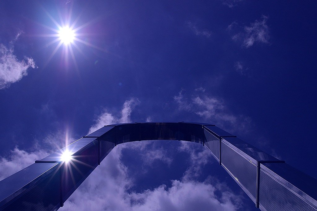 SUN×SUN
