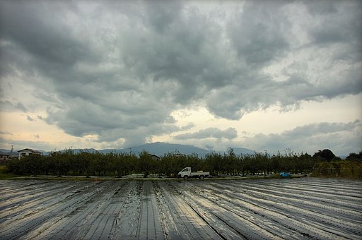 くもりぞら